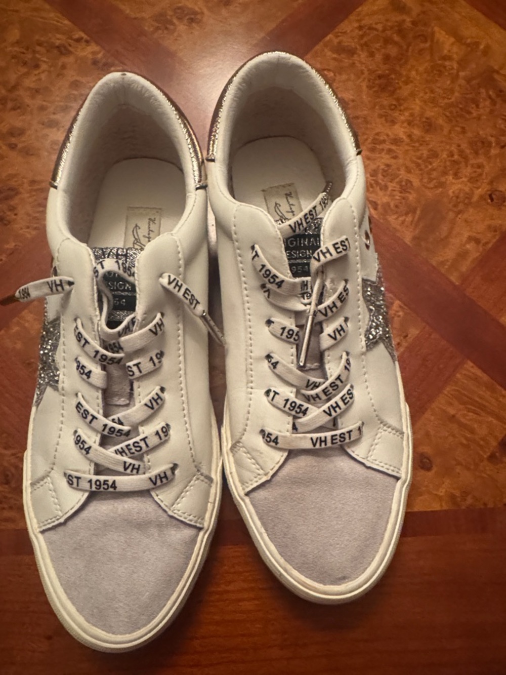 Vintage Havana White Sneakers with Gray Suede Toe and Silver Glitter Star - Picture 4 of 4